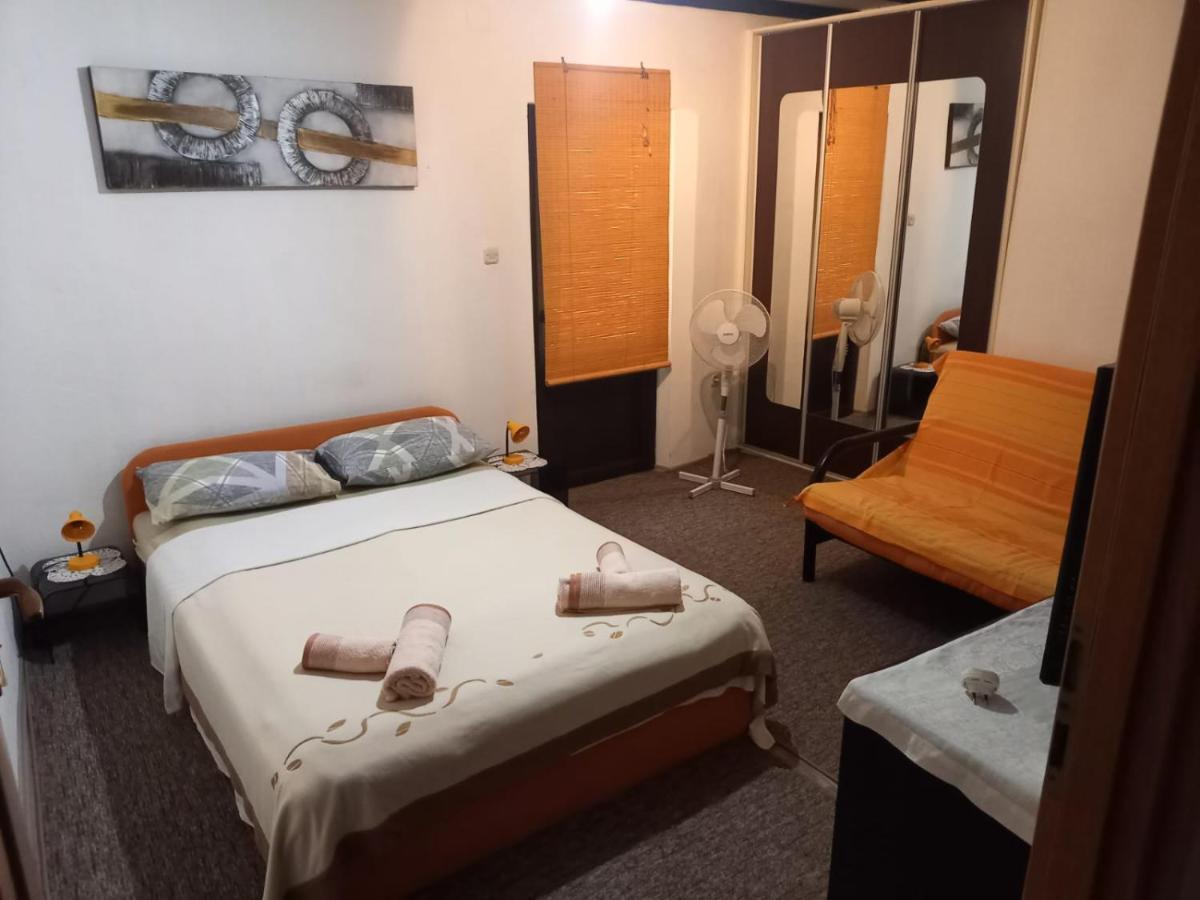Old Town Apartment Μούρτερ Εξωτερικό φωτογραφία